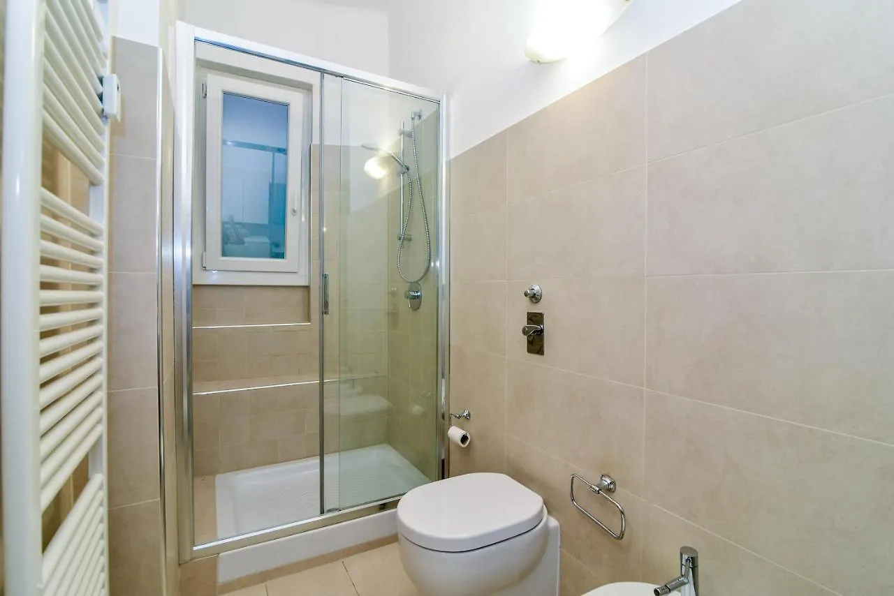 The Best Rent - Viale Corsica Apartment Milán